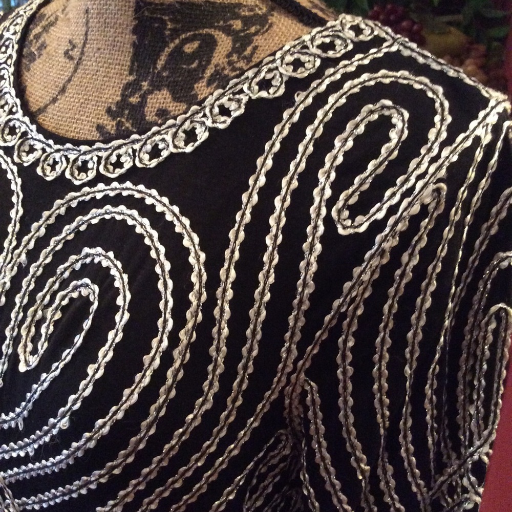Lauren Michelle black/silver top - Picture 2 of 5